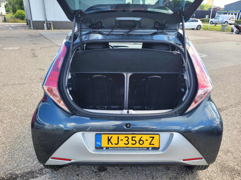 Toyota Aygo 1.0 vvt-i x-clusiv cabriodak