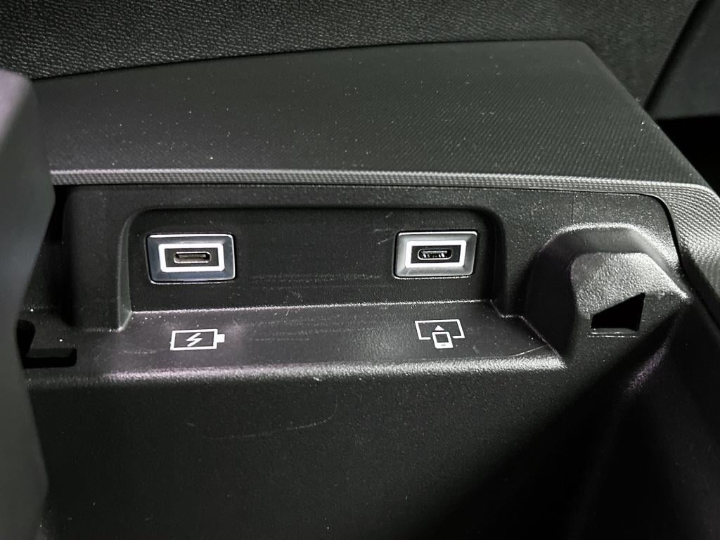 Peugeot 3008 hybrid 145 pk automaat gt | elektrische acherklep | adaptive c