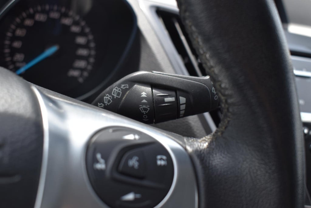 Ford Kuga 1.6 titanium 4wd | automaat | climate control | adaptieve cruise 