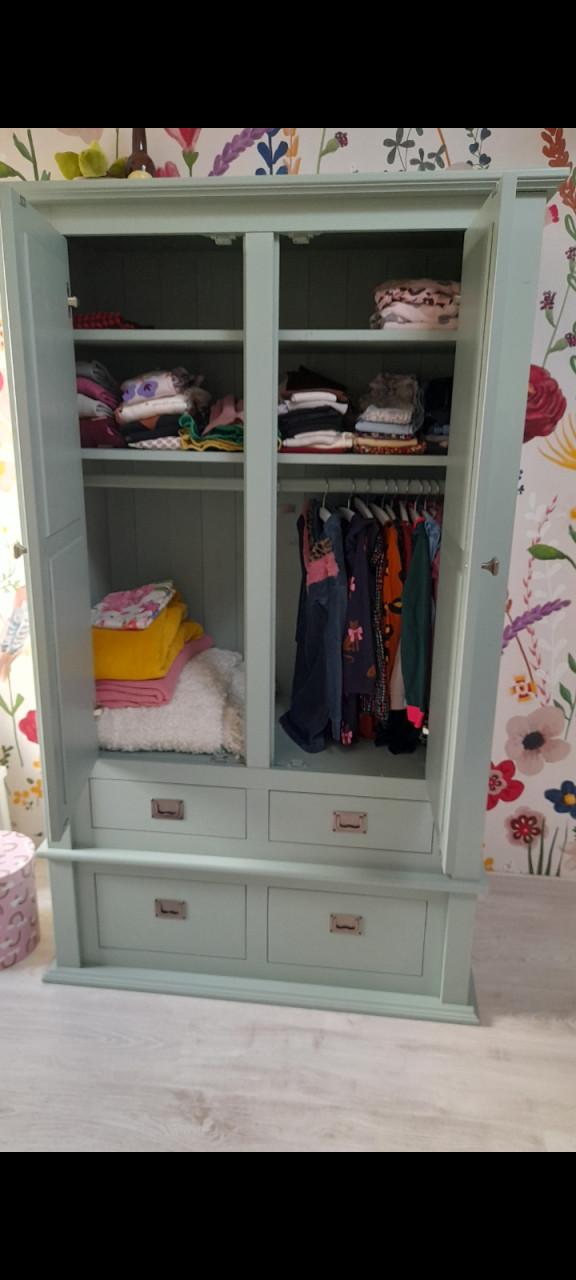 Kledingkast massief hout