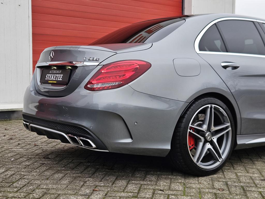 Mercedes-Benz C-Klasse amg 63 s | burmester | pano | acc