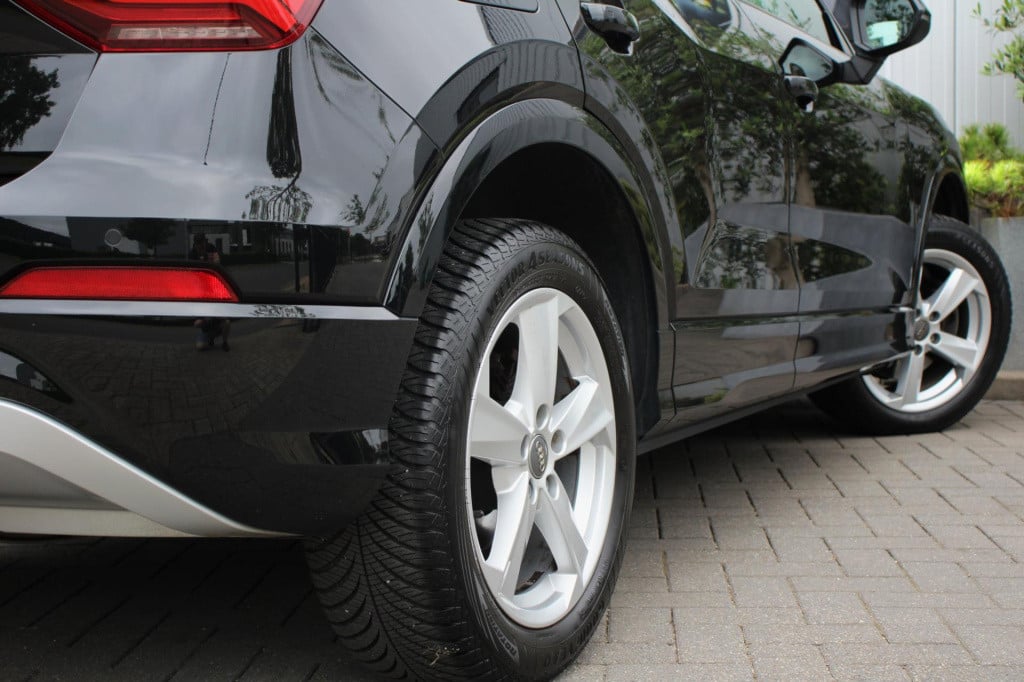 Audi Q2 1.4 tfsi sport - leder - pano - led v&a - trekhaak - navi - audi co