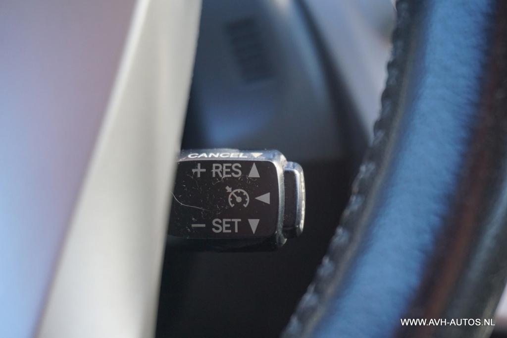 Toyota Prius wagon 1.8 aspiration, 7 - persoons!!