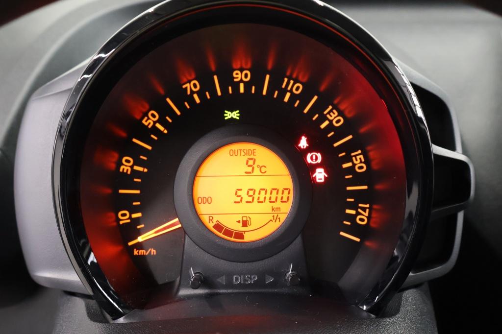 Toyota Aygo 1.0 vvt-i x-fun