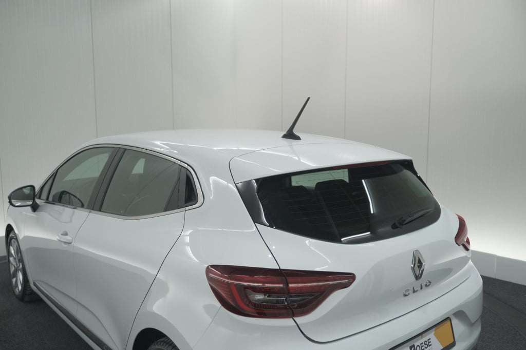 Renault Clio tce 90 techno | camera | 9.3 inch scherm | apple carplay | par