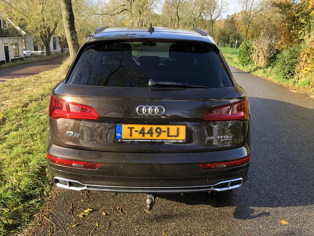 Audi Q5 55 tfsi e q. comp.