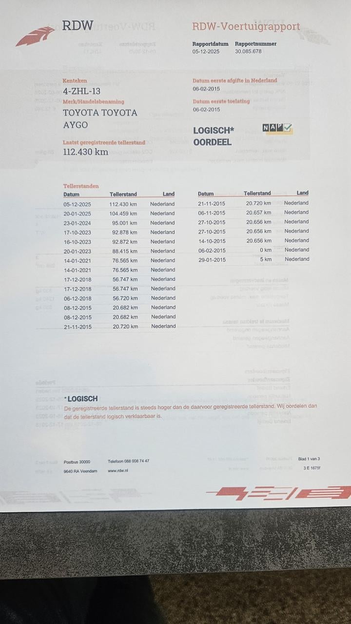 Zuinige 5drs TOYOTA AYGO 1.0 X-PLAY 2015 / NL AUTO / NAP /