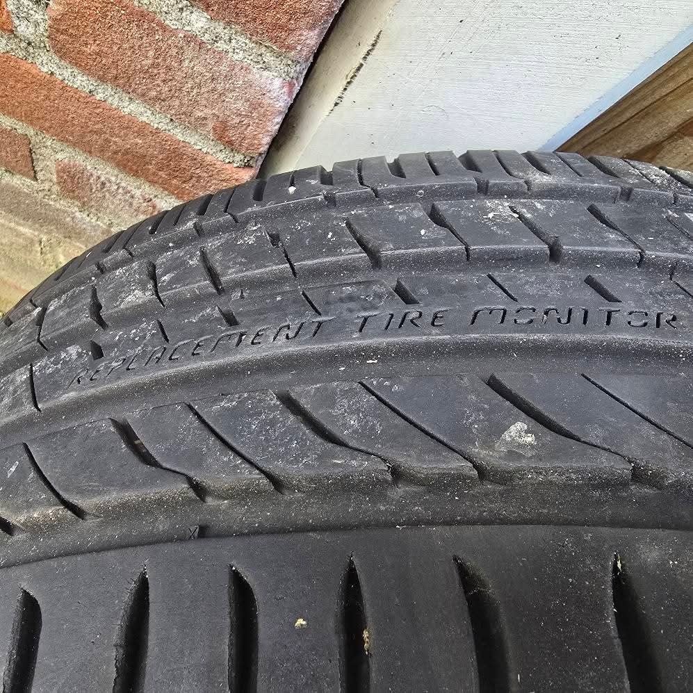 BMW banden plus velgen