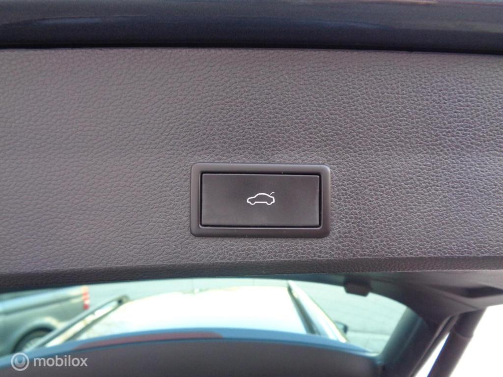 Seat Ateca 1.0 tsi style business intense/airco/led/lm velgen/apple carplay