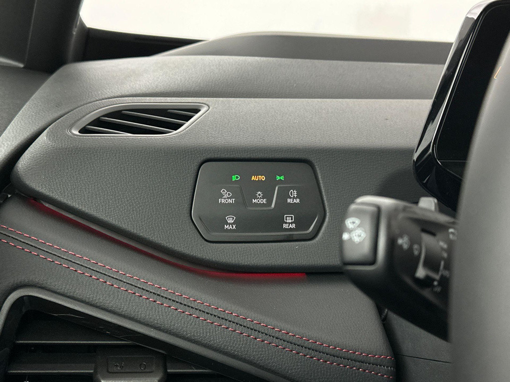 Volkswagen Id.3 gtx performance 79 kwh accu, 240 kw / 326 pk hatch