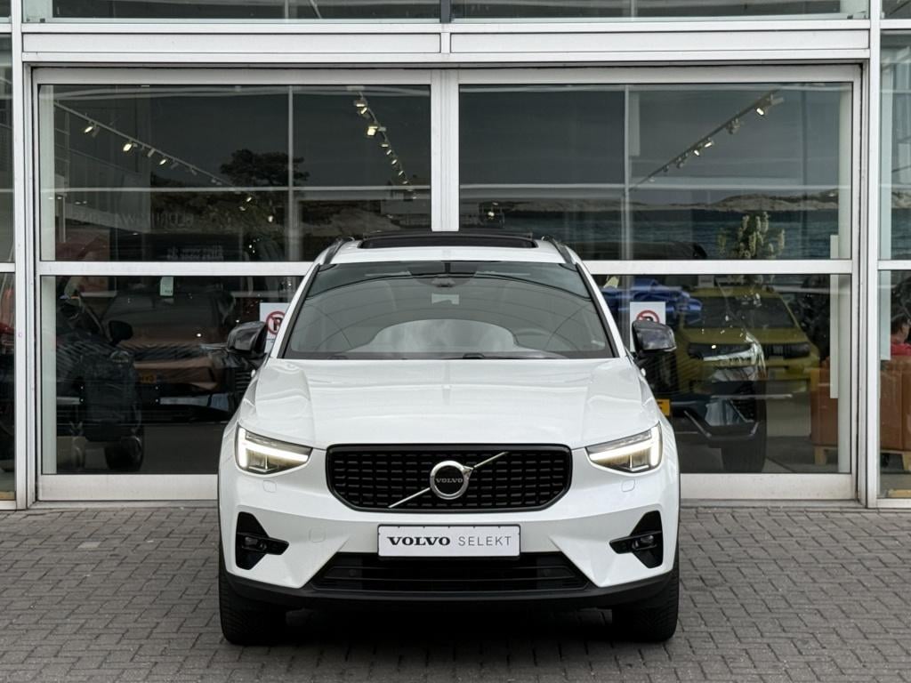 Volvo XC40 t5 262pk recharge ultimate dark | adap.cruise| panodak| trekhaak