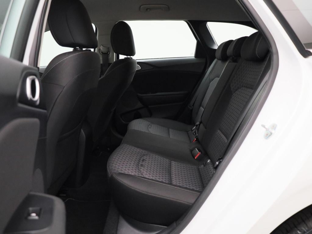 Kia Ceed Sportswagon 1.0 t-gdi dynamicline | apple carplay | climate contro