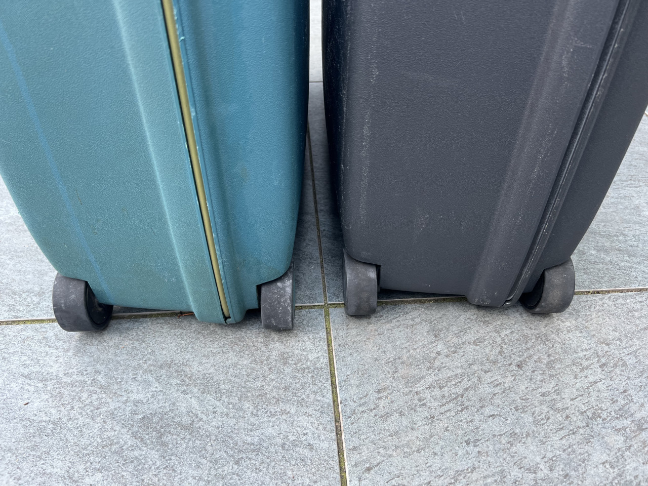 Samsonite koffers MOET WEG!!!