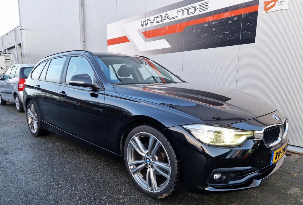 BMW 3-serie touring 320i corporate lease