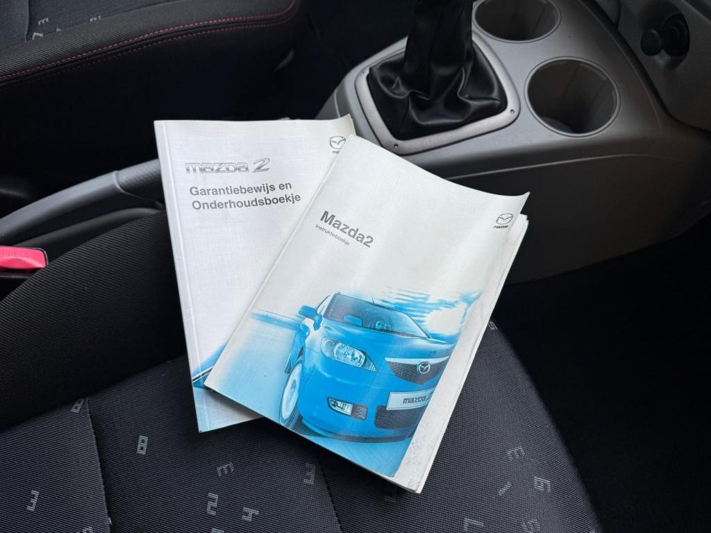 Mazda 2 1.4 exclusive | 89.462 km! | trekhaak | airco