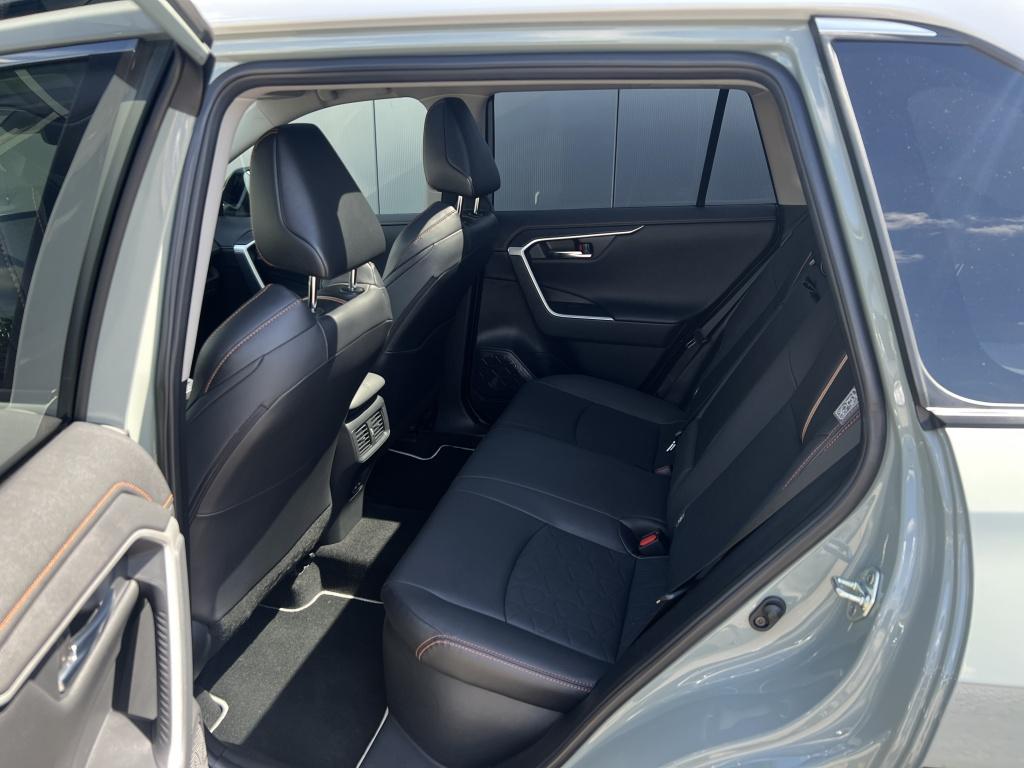 Toyota Rav4 2.5 hybrid awd adventure | innovation pack | full option