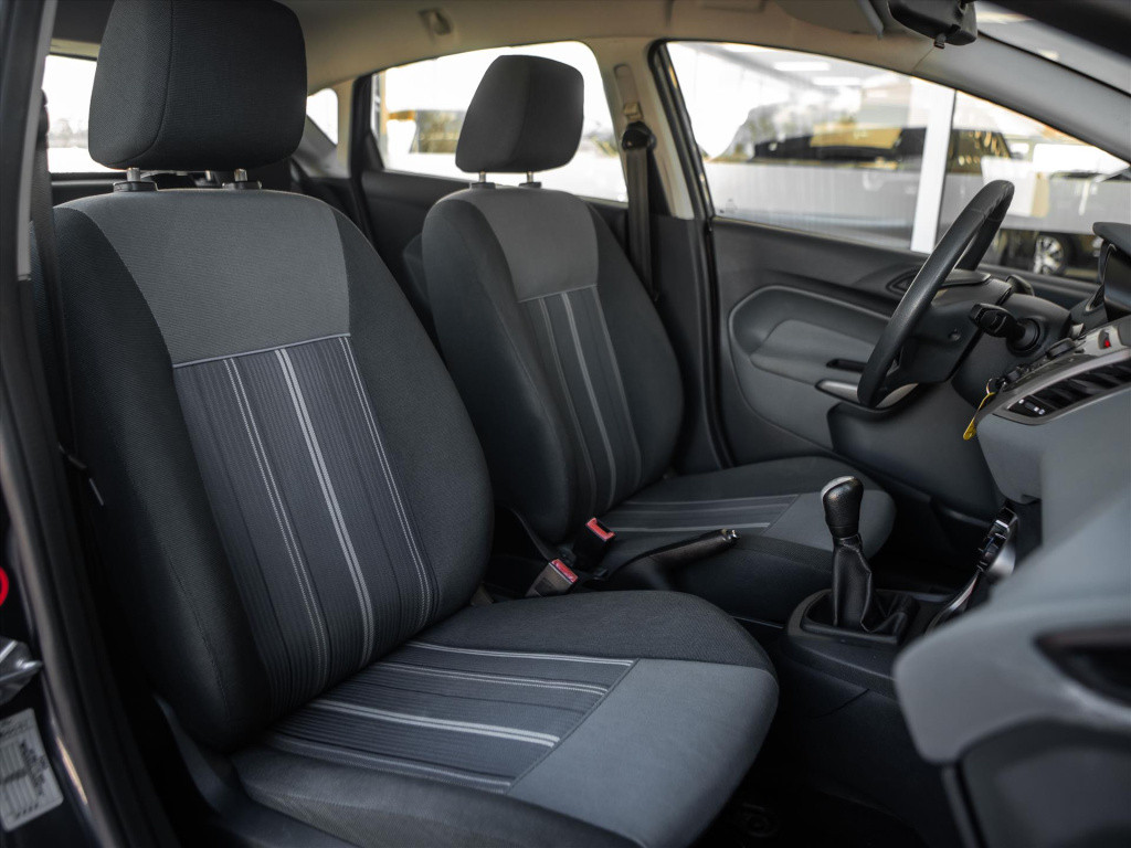 Ford Fiesta 1.25 60pk 5d | airco | elek. ramen en spiegels