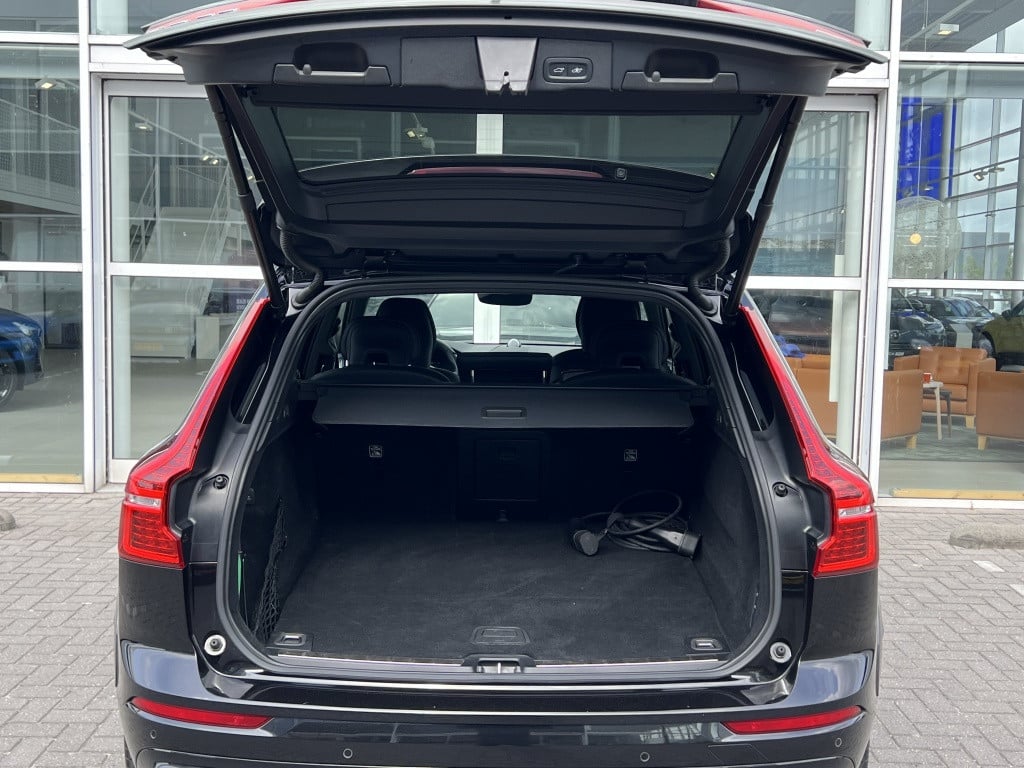 Volvo XC60 t8 455pk recharge ultra dark r-design| full options !