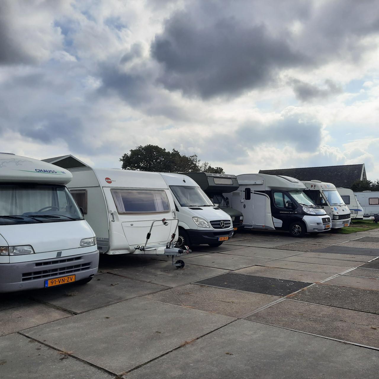 Buitenstalling te Kloetinge tot 7.5 meter