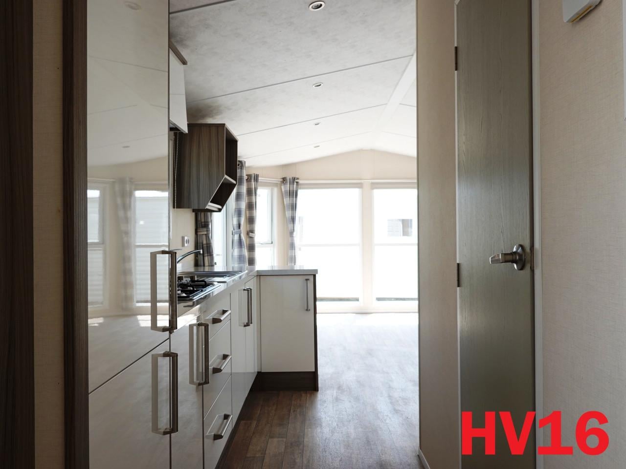 Betaalbaar LDN chalet met dubbel glas en centrale verwarming te koop