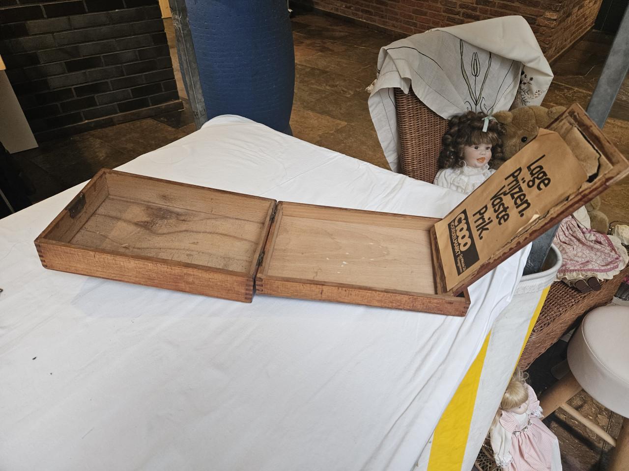 Mooie antieke houten scheerkist