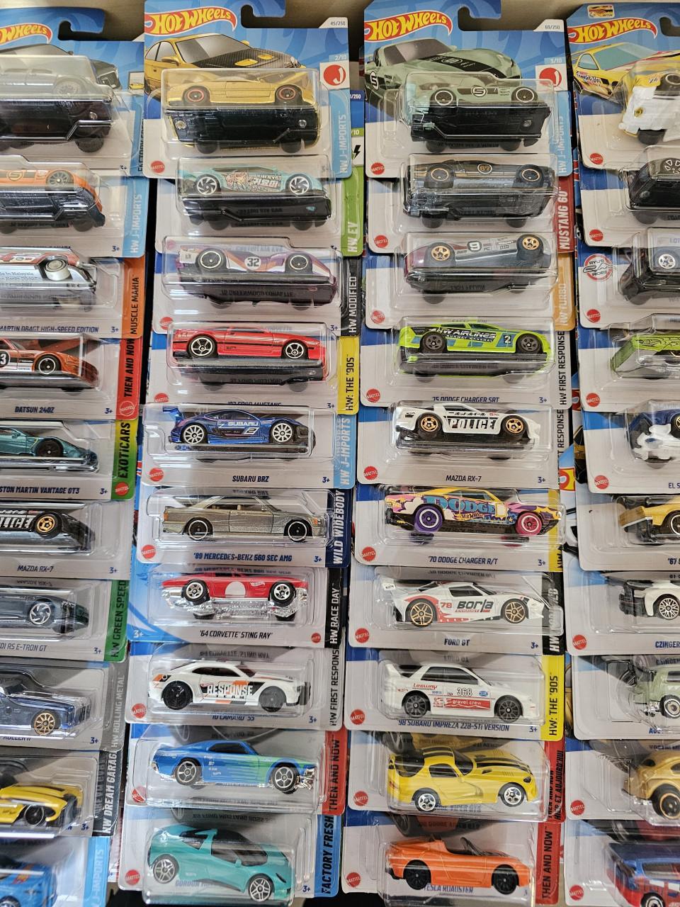 Hot Wheels nieuw in verpakking.