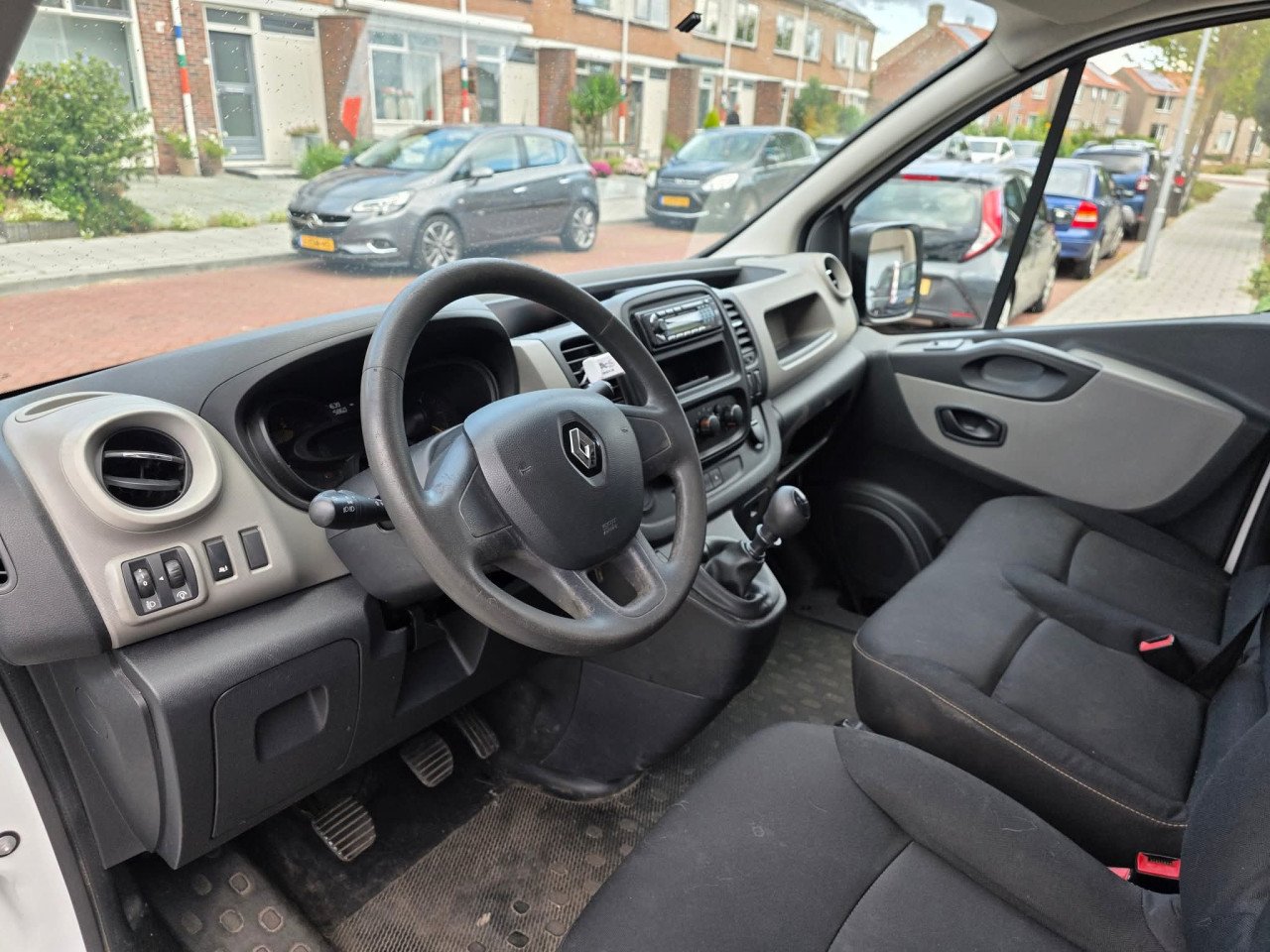 Renault Trafic 1.6 Dci L2H1 Bj 2015