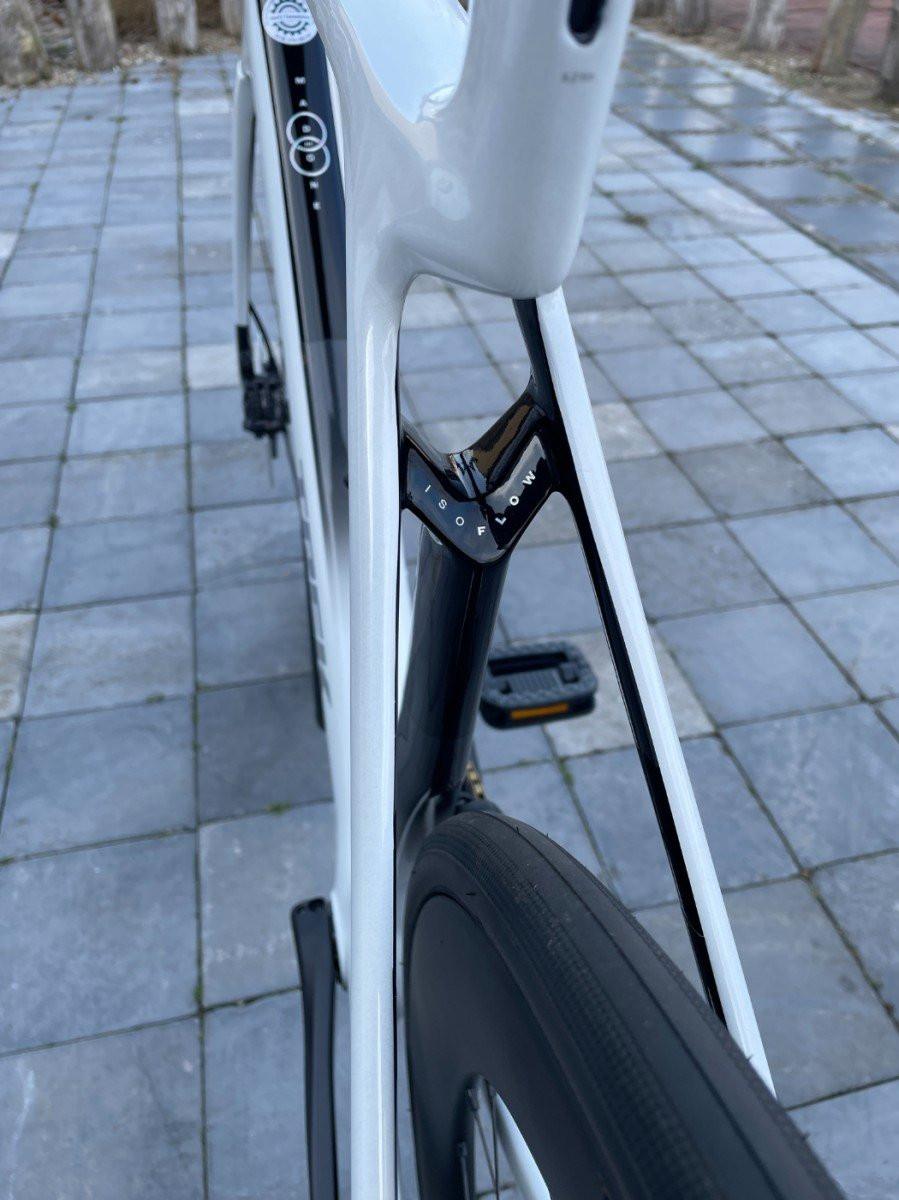 Trek Madone Racefiets Sl 7 gen 8 van €5999.- voor €4999.- Dreambuild !!