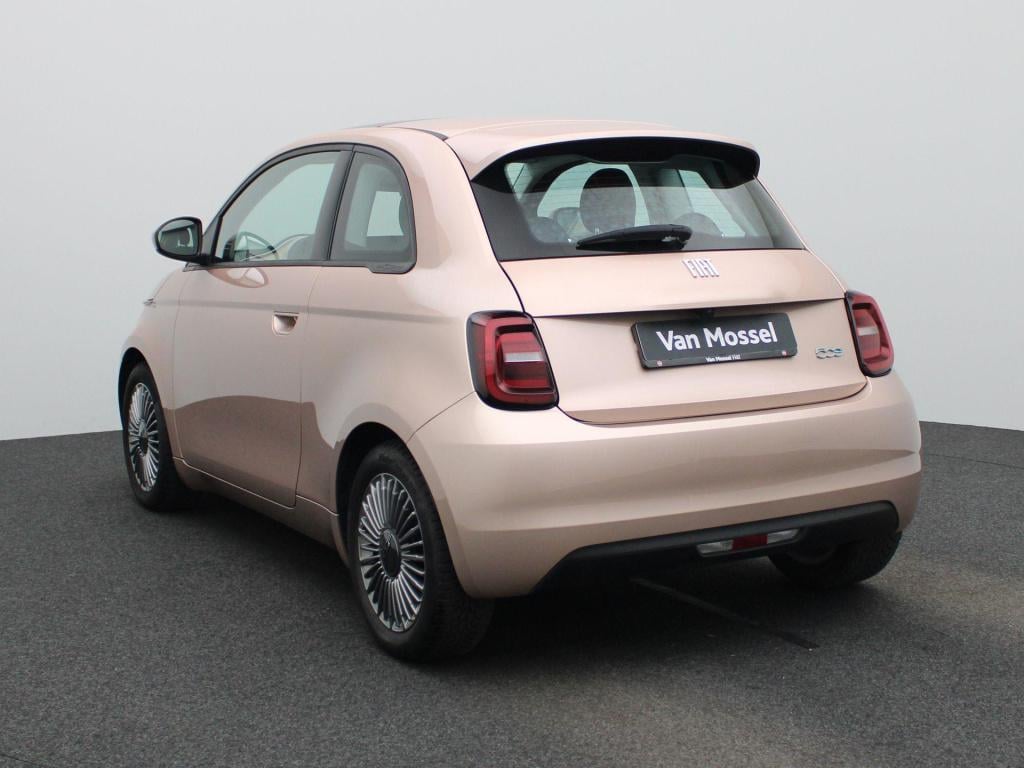 Fiat 500e icon 42 kwh | panoramadak | apple carplay / android auto | climat