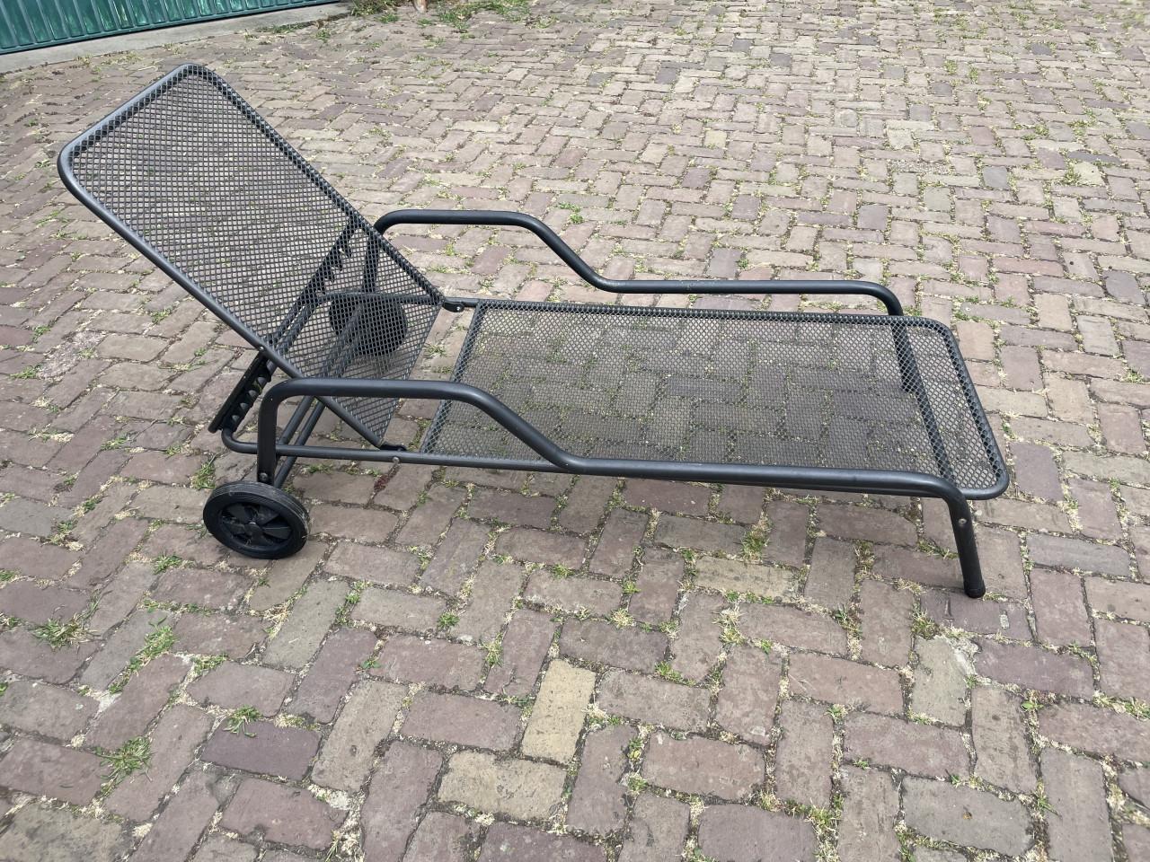Ligbed/Zonnebed met kussen