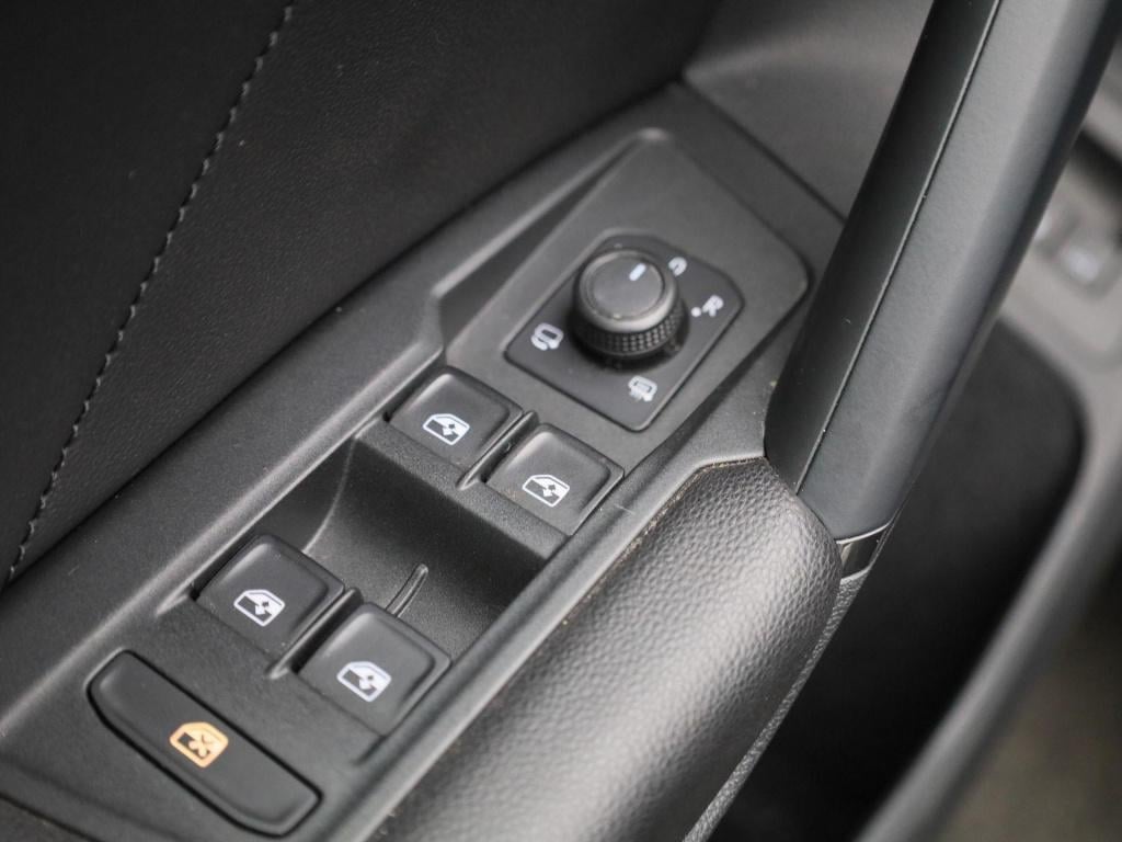 Volkswagen Tiguan 1.4 ehybrid dsg life | automaat | trekhaak | dab | virtua