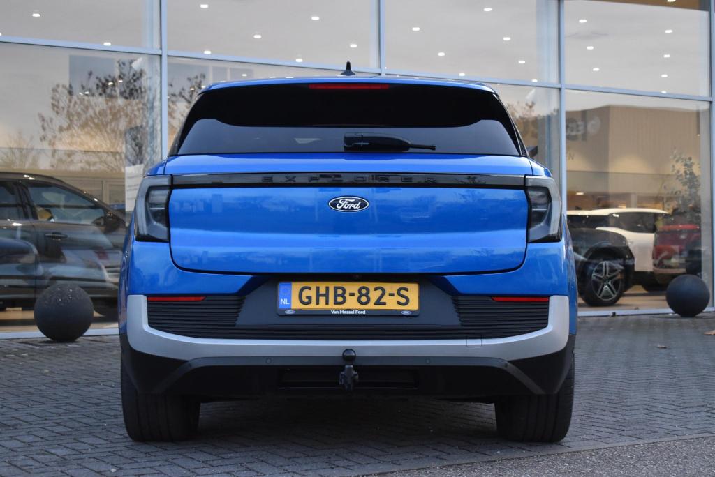 Ford Explorer premium extended range rwd 77 kwh | panoramadak | climate con