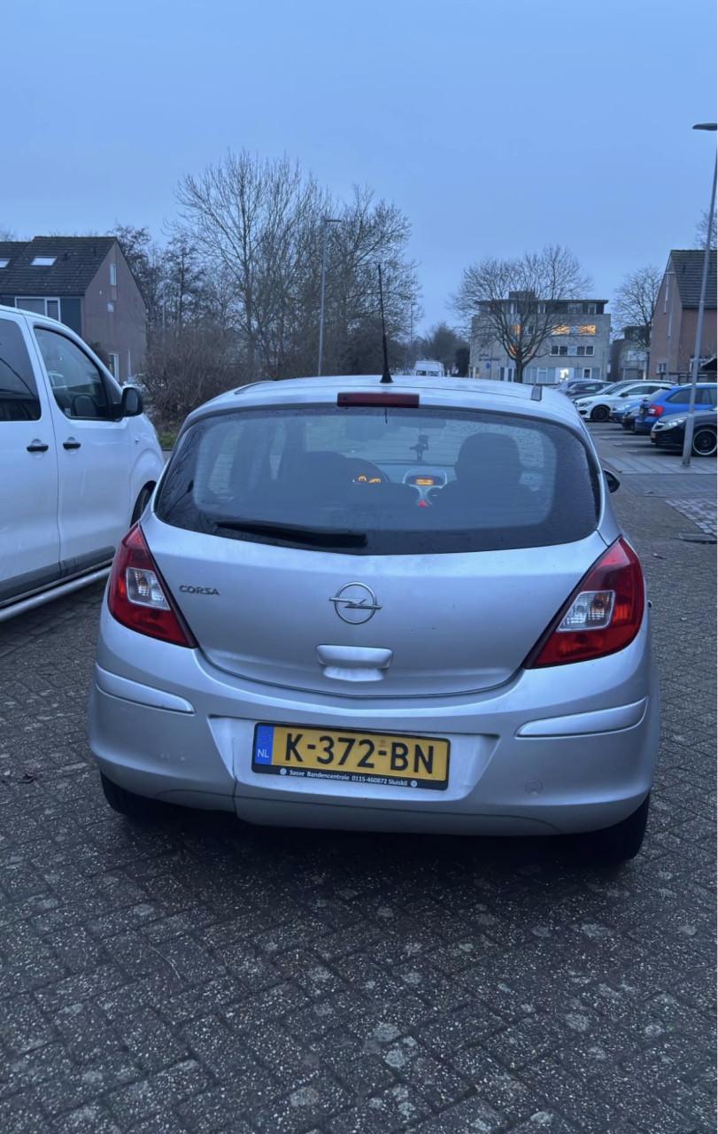 Opel Corsa 1.2 Benzine