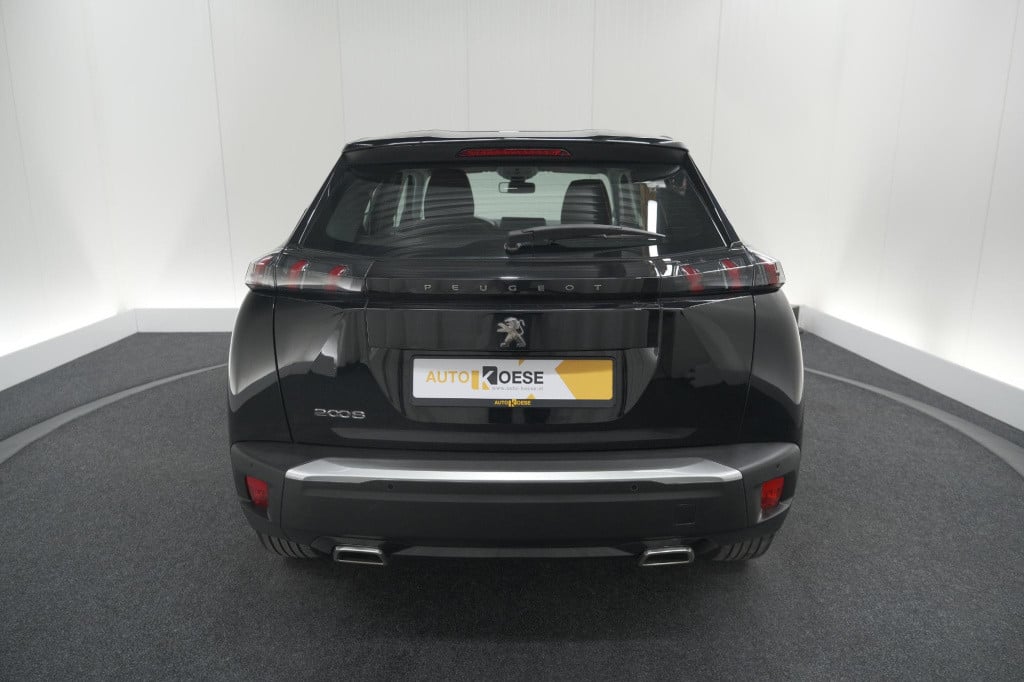 Peugeot 2008 puretech 130 eat8 active | parkeersensoren | navigatie | apple