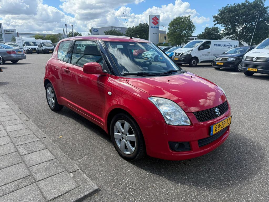 Suzuki Swift 1.5 exclusive automaat