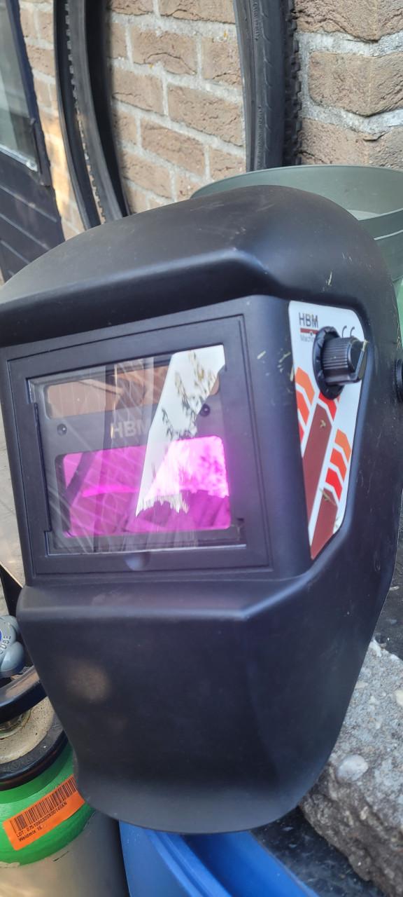 Lasapparaat mig co2 met gasfles en laskap