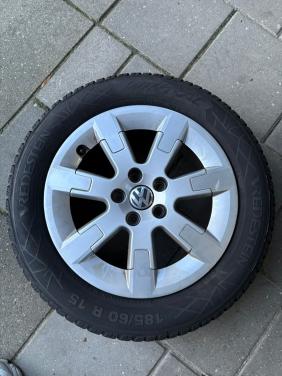 VW Polo Winterbanden Vredestein 185/60 R15 Aluminium Velgen