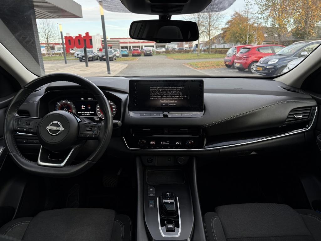 Nissan Qashqai 1.5 epower n-connecta // black editie //