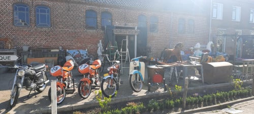 Zaterdag 5 Juli, spoorstraat 17 in Eindewege schuurverkoop in Eindewege
