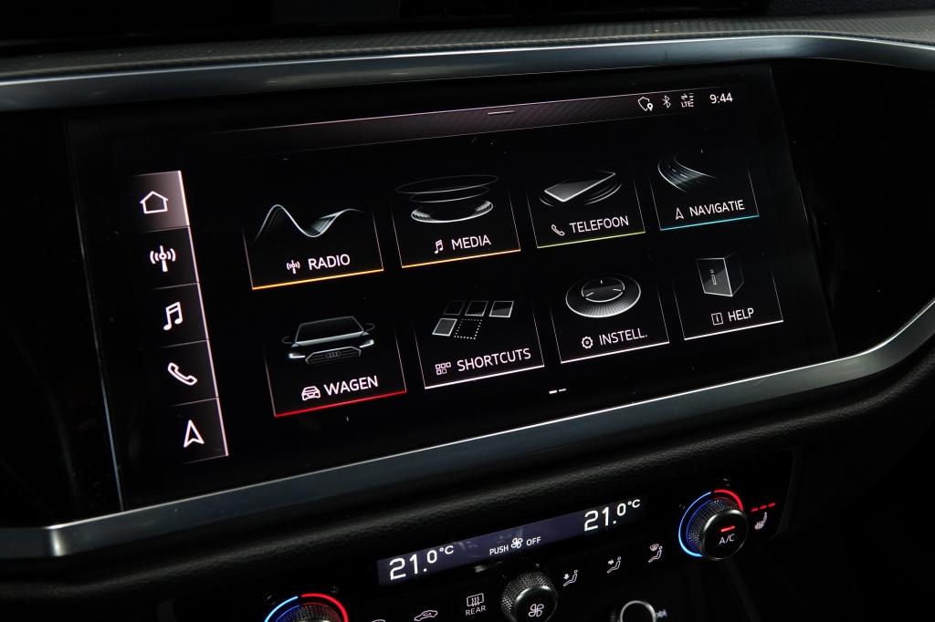 Audi Q3 35 tfsi pro line | keyless | led | camera |