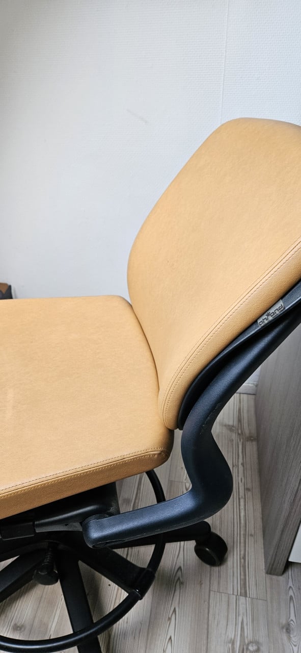 Ahrend bureau/baliestoel vintage
