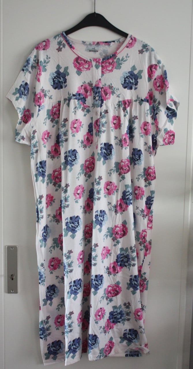 Bloemen nachthemd maat 3xl
