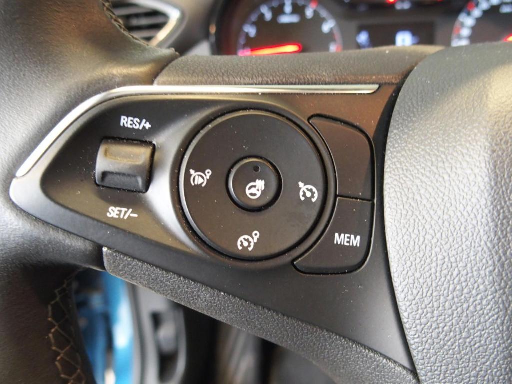 Opel Crossland X 1.2 120 jaar edition app conn. nl auto, stoel+ stuurverwar