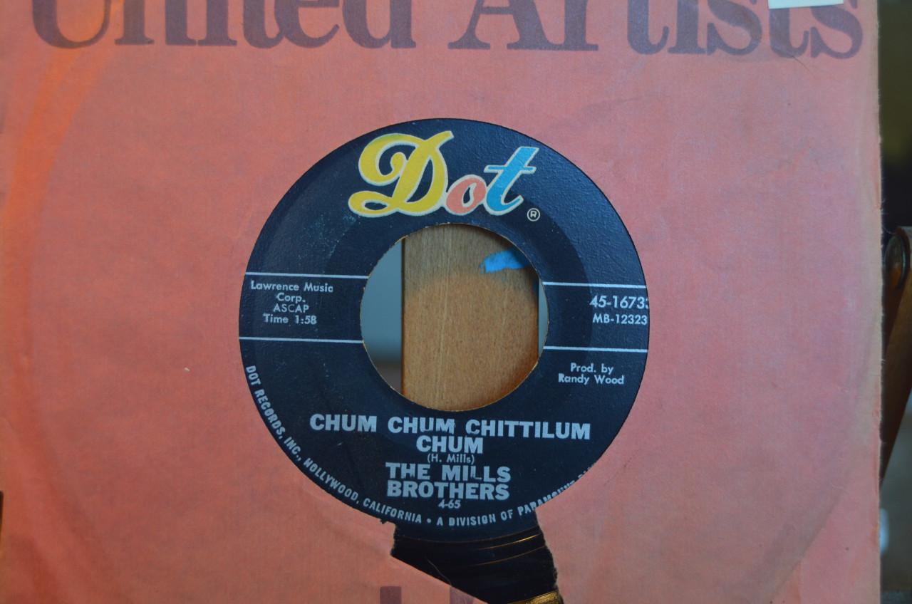 Diverse singles 'The Mills Brothers'