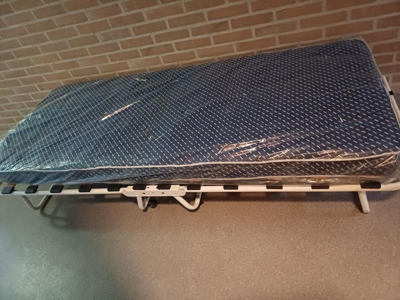 Vouw bed matrasmaat 180 x 80