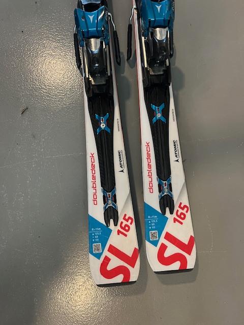 Ski's Atomic Doubledeck  redster SL 165 incl bindingen