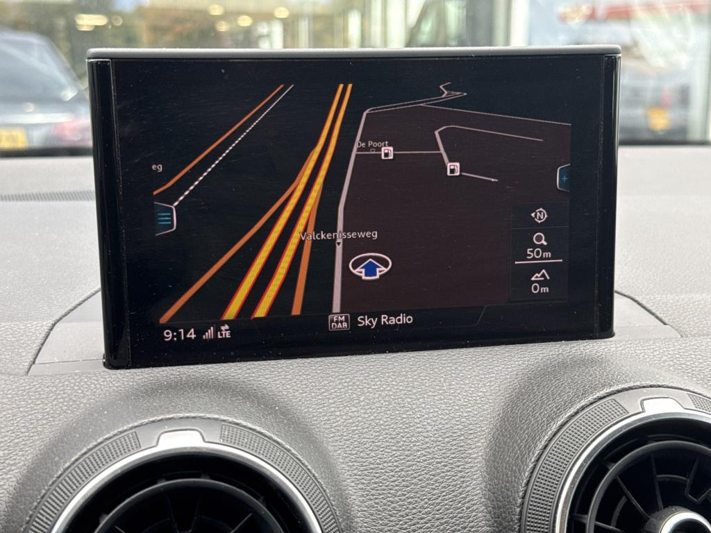 Audi Q2 35 tfsi epic | nl-auto | stoelverw. | clima | led