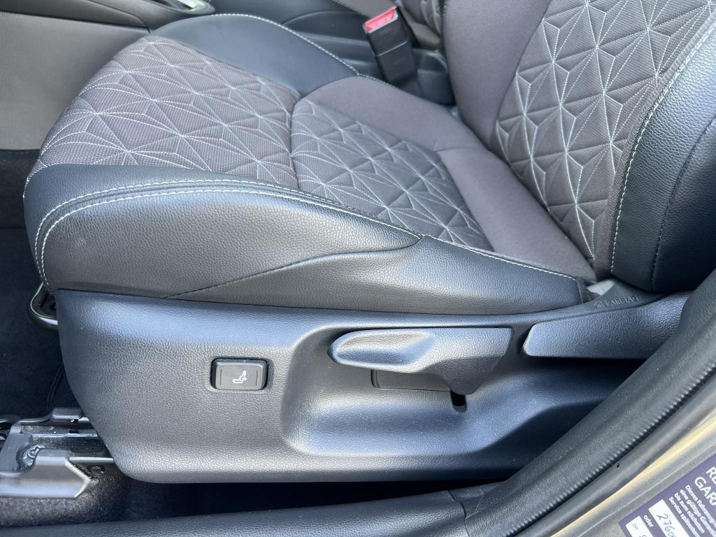 Toyota Yaris Cross 1.5 hybrid executive | 360 camera | elec. klep | stuurve
