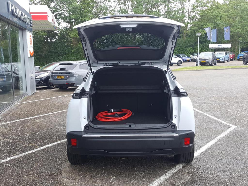 Peugeot E-2008 ev 54kwh 156pk gt |navi|bt|camera 360°|cruise&climate contro