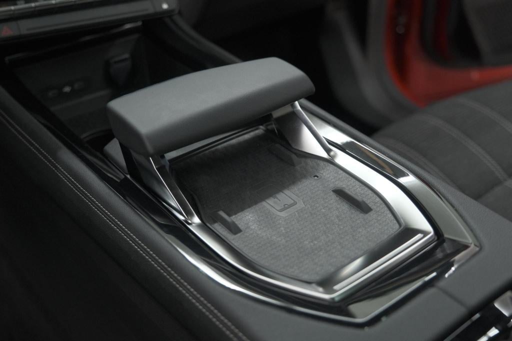 Renault Austral 1.2 e-tech full hybrid 200 techno | 1500 kg trekgewicht | 3